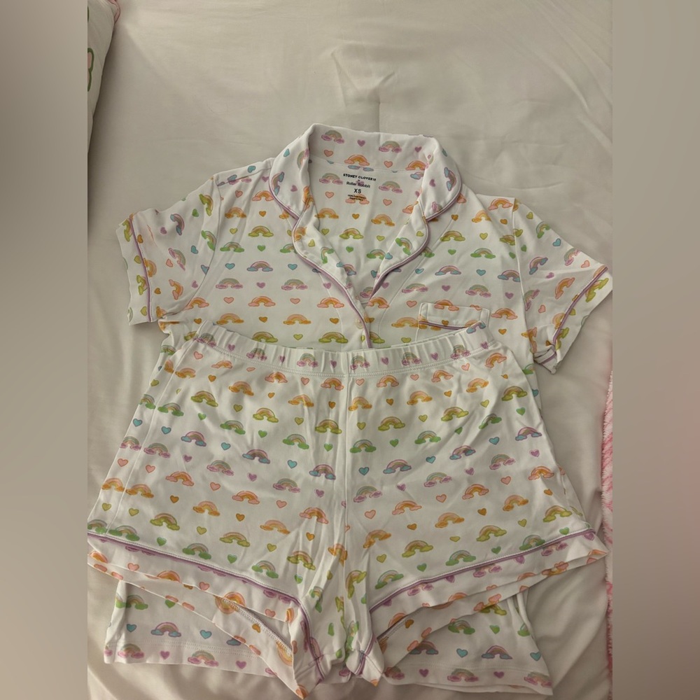 Roller Rabbit Pajamas - Picture 3 of 5